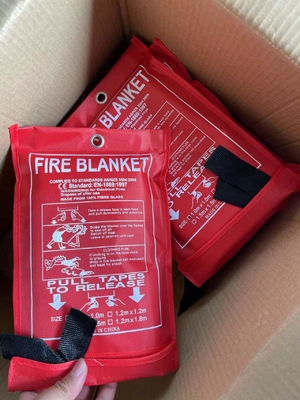 Emergency Survival Fiberglass Fire Blanket Shelter Safety Cover Ideal for The Kitchen