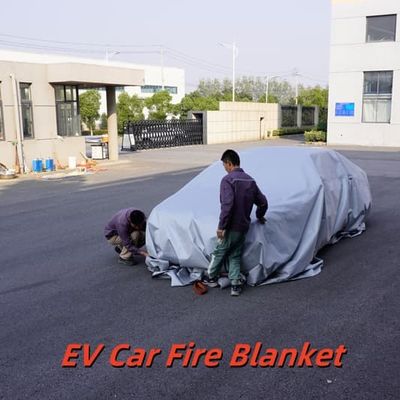 Reusable EV Car Fire Blanket with 550℃/1000℃ Thermal Resistance for Oxygen Deprivation Fire Control