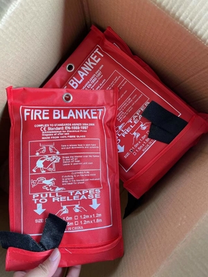 Standard Emergency Fire Retardant Protection Heat Insulation Fiberglass Fire Blanket
